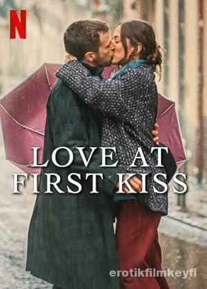 İlk Öpücükte Aşk Altyazılı Yetişkin Filmi izle